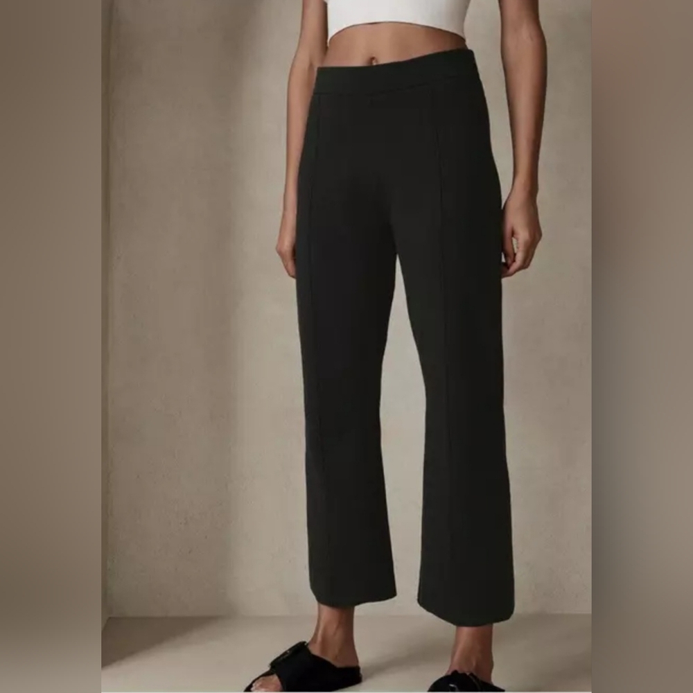 Banana Republic Womens XL Sweater Pant Milano Flare Cropped Black High Rise